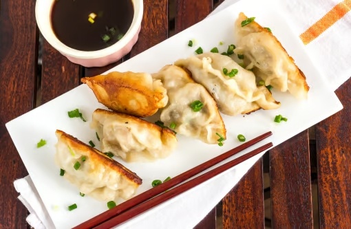 Filipino and Chinese franchise chain